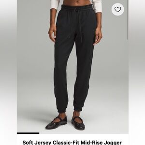 Lululemon Soft Jersey Classic Fit Mid Rise Jogger